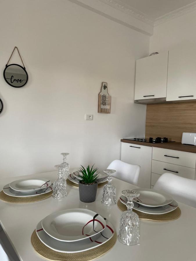 The Sunset Apartment Vlore Ngoại thất bức ảnh