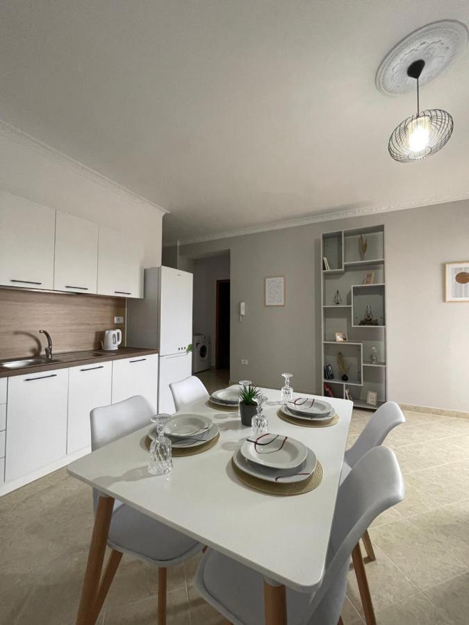 The Sunset Apartment Vlore Ngoại thất bức ảnh
